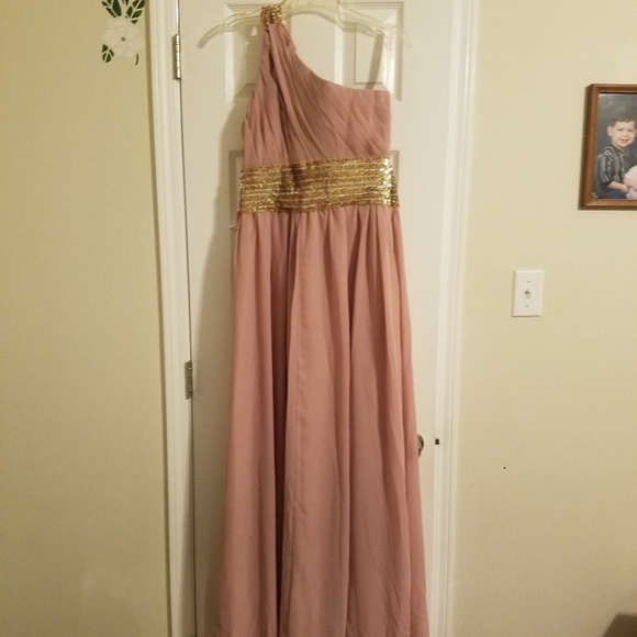 💞💞Formal Gown💞💞 - Picture 4 of 5